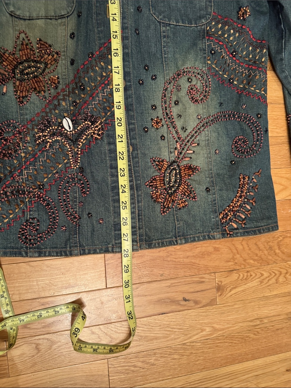 Chico's Vibtage Embellished & Embroidered Blue Denim Jacket with Wood and Shell - Picture 7 of 9